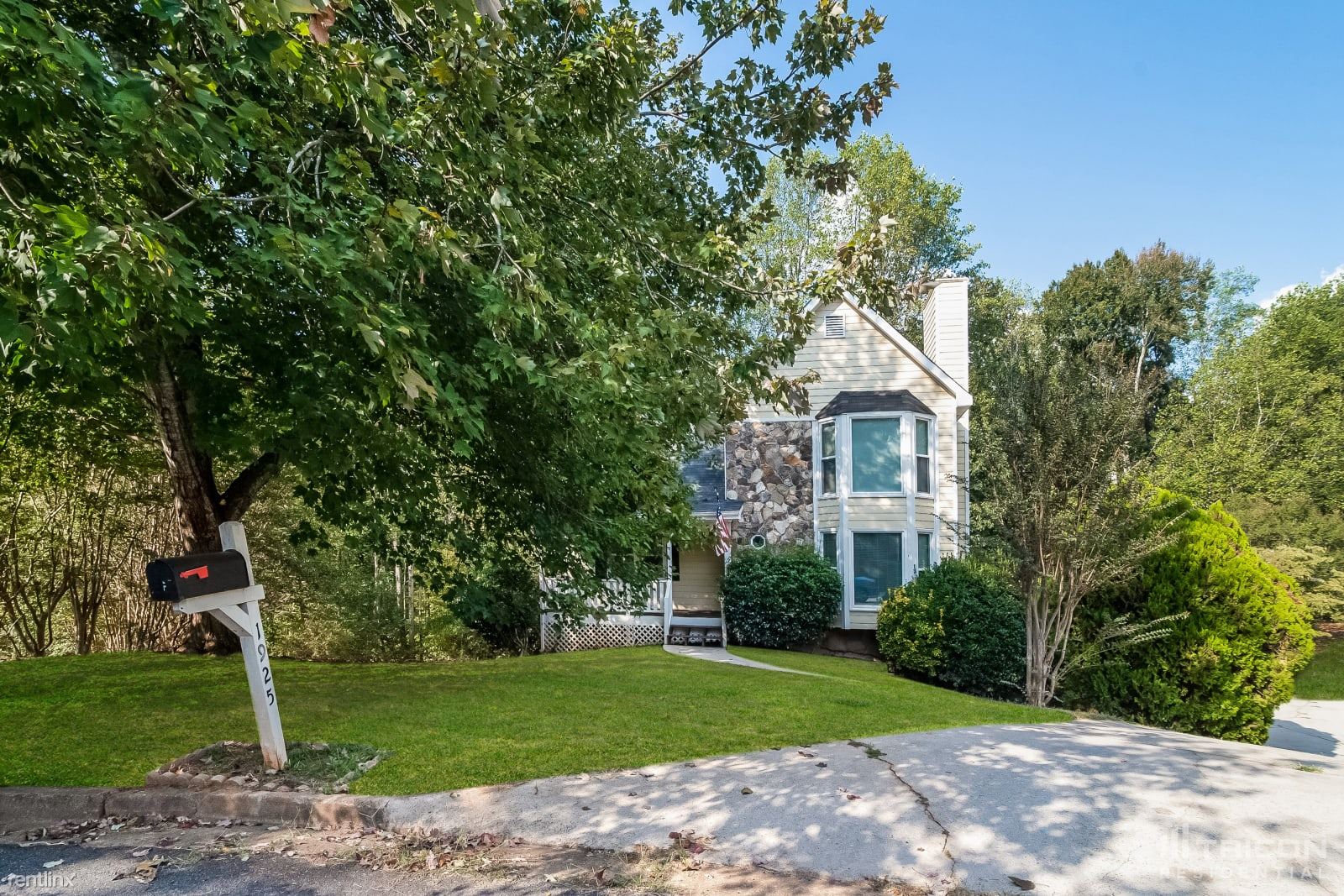 1925 Sidneys Cove