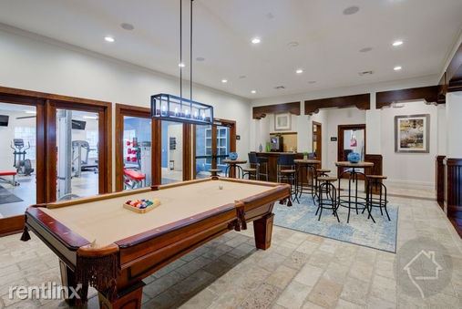 6900 Lake Woodlands Dr