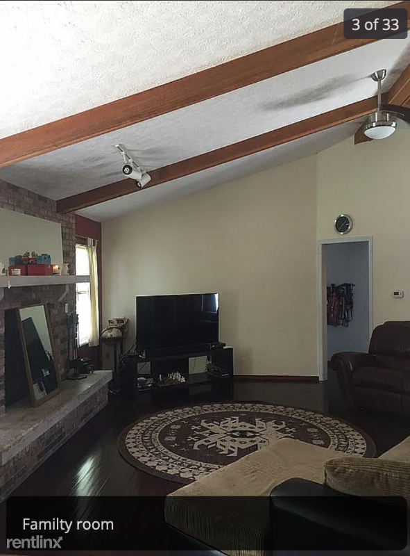 3994 W Furr Ct