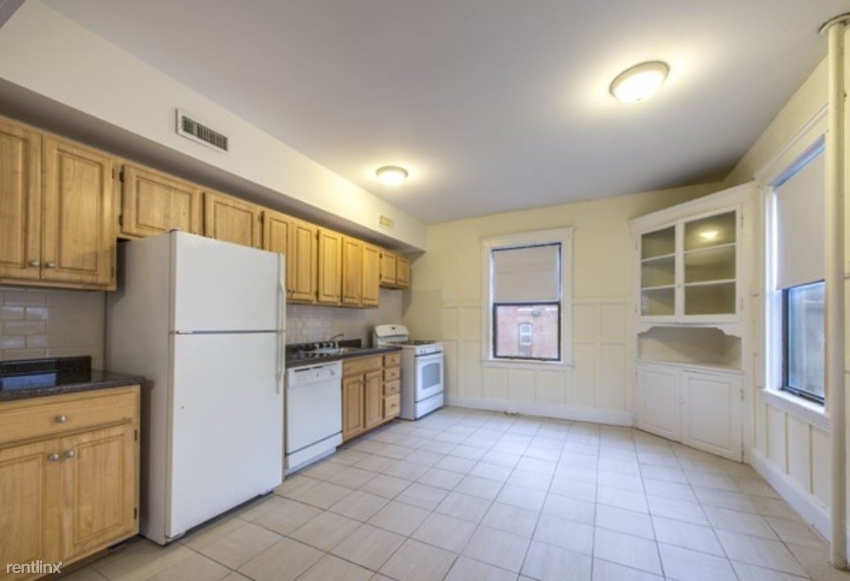 26 Hamilton Rd Apt 1