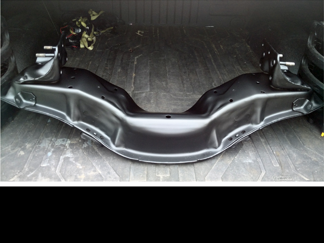 Front crossmember sandblasted & powdercoated